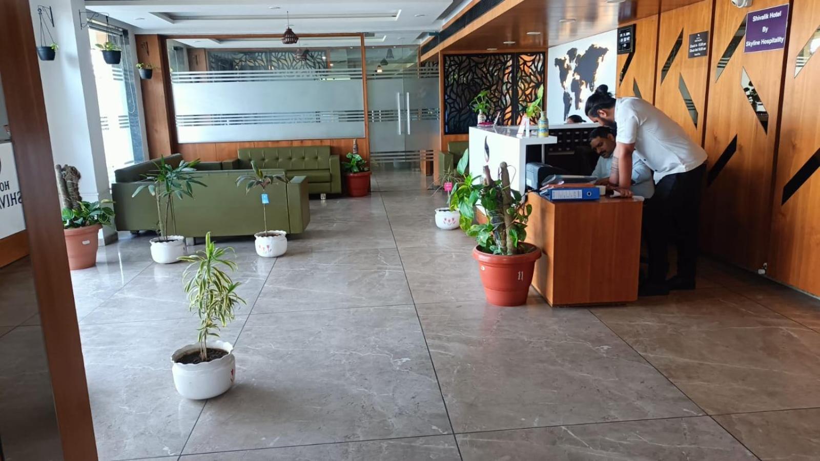Hotel Shivalik - Mehsana Mahesana Exterior photo