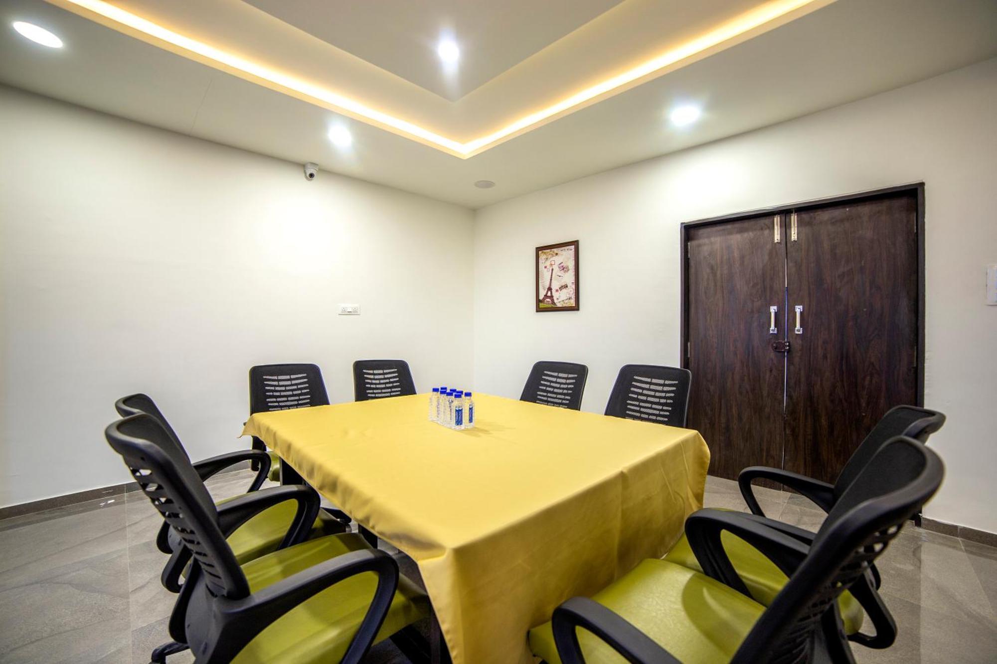 Hotel Shivalik - Mehsana Mahesana Exterior photo
