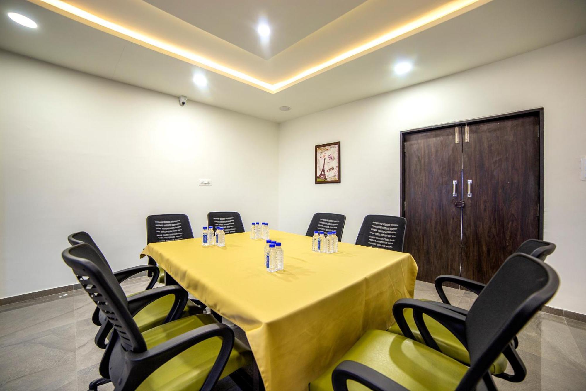 Hotel Shivalik - Mehsana Mahesana Exterior photo