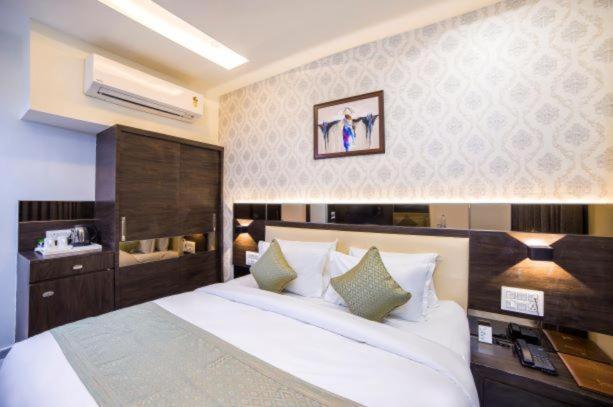 Hotel Shivalik - Mehsana Mahesana Exterior photo