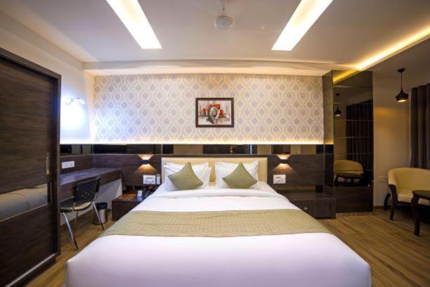 Hotel Shivalik - Mehsana Mahesana Exterior photo